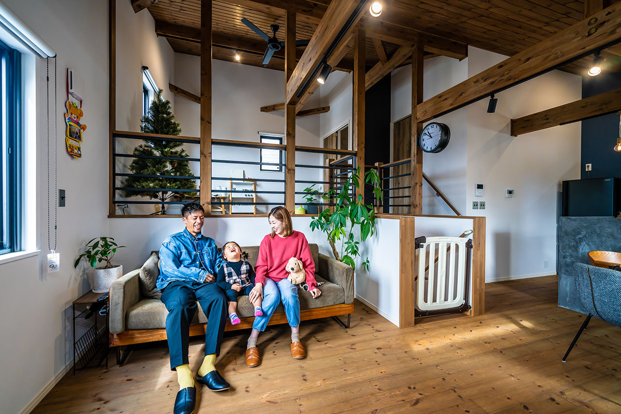 村越建設／BinO東三河 【蒲郡市｜1000万円台×32坪×スキップフロア】モデルハウスの間取り?開放感をベースに叶えた店舗兼用住宅の建築実例画像10