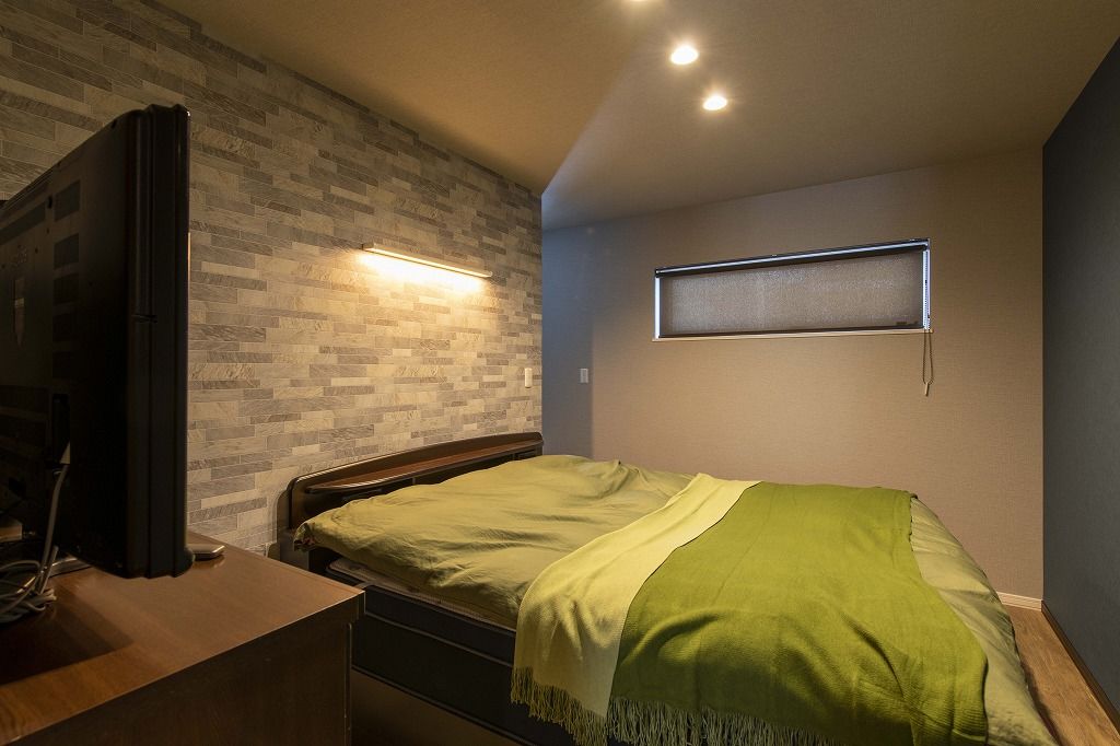 アーキテックプランニング 【平屋/2000～2499万円/間取図有/4LDK】老後も安心のゆとりある平屋を実現。天井高3.6mの開放的なリビングの建築実例画像8