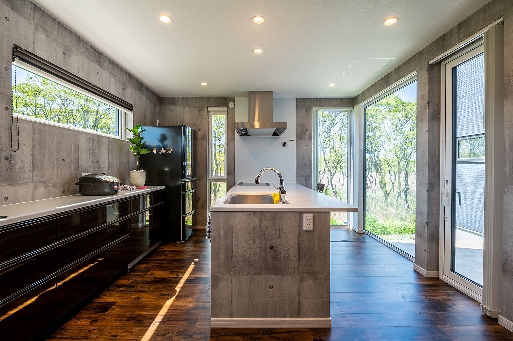 アーキテックプランニング 【平屋/1500～1999万円/間取図有/スキップフロア】光と緑が心地いいモダンな全室床暖房の住まいの建築実例画像4