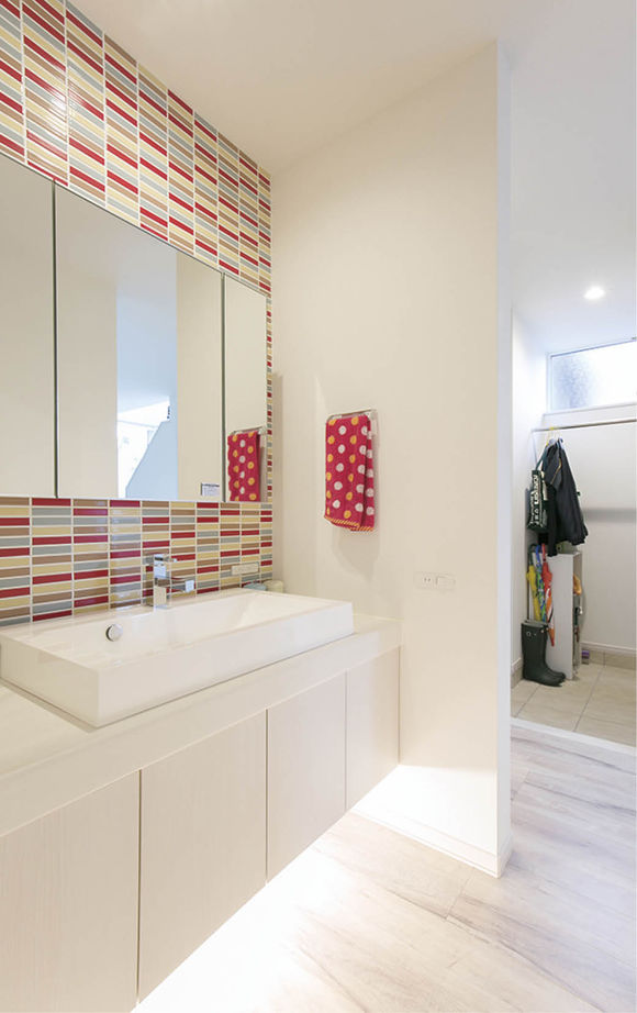 アーキテックプランニング 【2000～2499万円/間取図有/4LDK/事務所兼住宅】達成感を味わえた家づくり　冬も快適な高性能にも満足の建築実例画像3