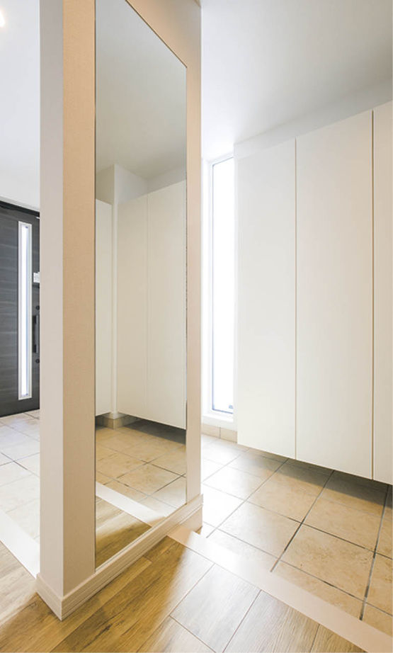 アーキテックプランニング 【3000万円～3500万円/二世帯住宅】 玄関は一緒。生活リズムを考え、上下階で住み分けた心地良い住まいの建築実例画像6