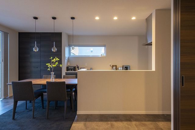 アーキテックプランニング 【2500～2999万円/間取図有/4LDK】まるでホテルのようなシックな雰囲気。性能とデザインを両立した住まいの建築実例画像6