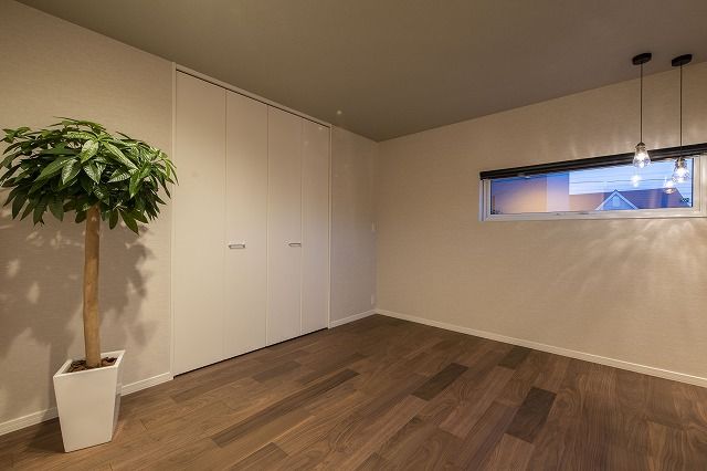 アーキテックプランニング 【2500～2999万円/間取図有/4LDK】まるでホテルのようなシックな雰囲気。性能とデザインを両立した住まいの建築実例画像8