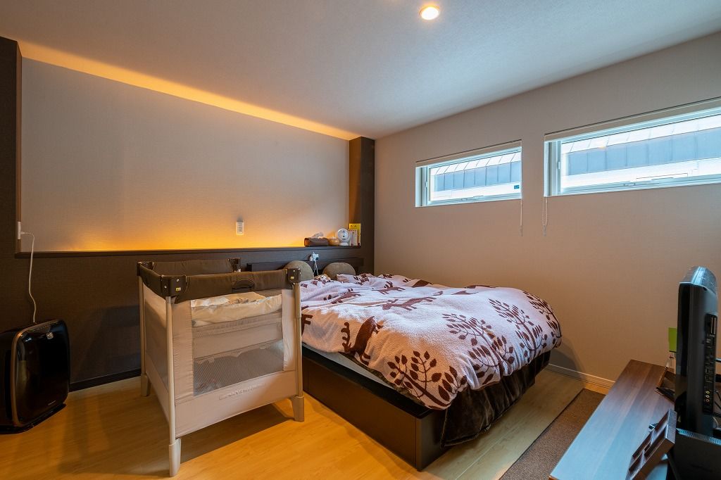 アーキテックプランニング 【2500～2999万円/間取有/4LDK】ファミリーライブラリーや書斎、サンルーム等こだわりも実現した注文住宅の建築実例画像6