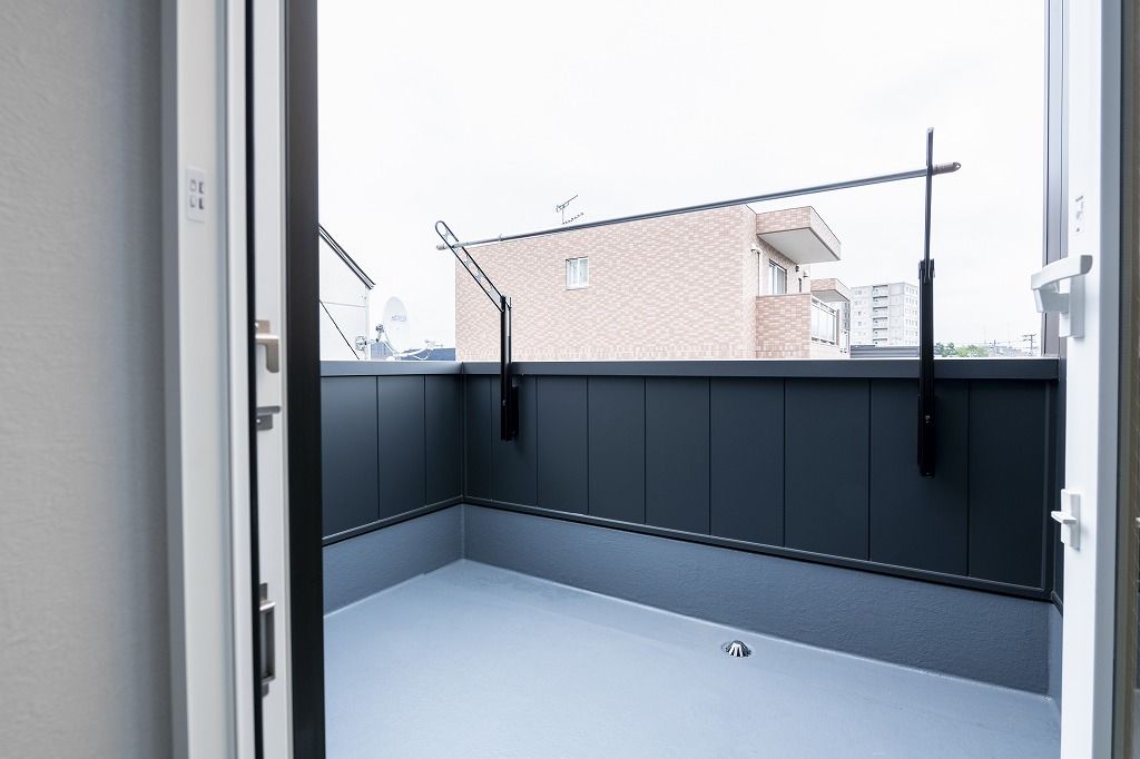 アーキテックプランニング 【2500～2999万円/間取図有/4LDK】敷地を活かした3階建てプラン。家族5人で暮らす機能的な住まいの建築実例画像9