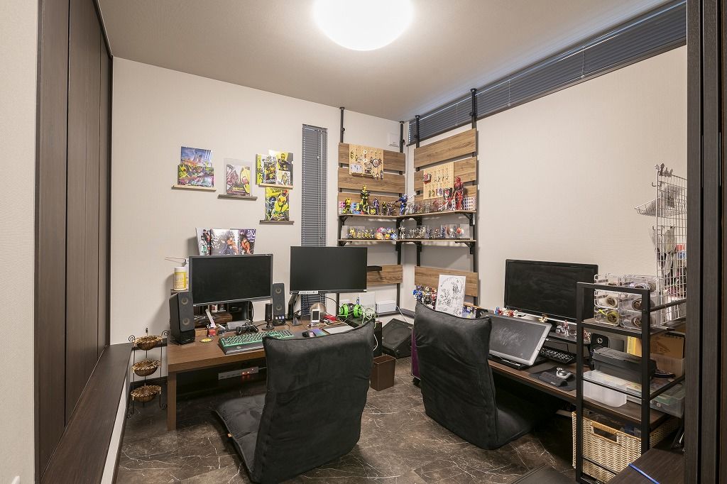 アーキテックプランニング 【2000～2499万円/間取図有/4LDK】趣味を満喫するブックステーション・愛犬が喜ぶドッグランテラスのある家の建築実例画像4