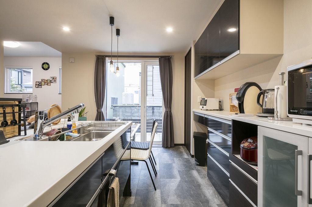 アーキテックプランニング 【2000～2499万円/間取図有/4LDK】趣味を満喫するブックステーション・愛犬が喜ぶドッグランテラスのある家の建築実例画像5