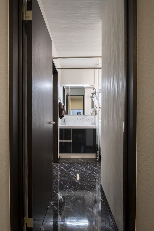 アーキテックプランニング 【2000～2499万円/間取図有/4LDK】趣味を満喫するブックステーション・愛犬が喜ぶドッグランテラスのある家の建築実例画像7