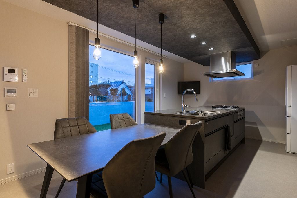 アーキテックプランニング 【2500～2999万円/間取図有/4LDK】カフェやホテルの様な上質な空間、リュクスに暮らす夫婦の建築実例画像1