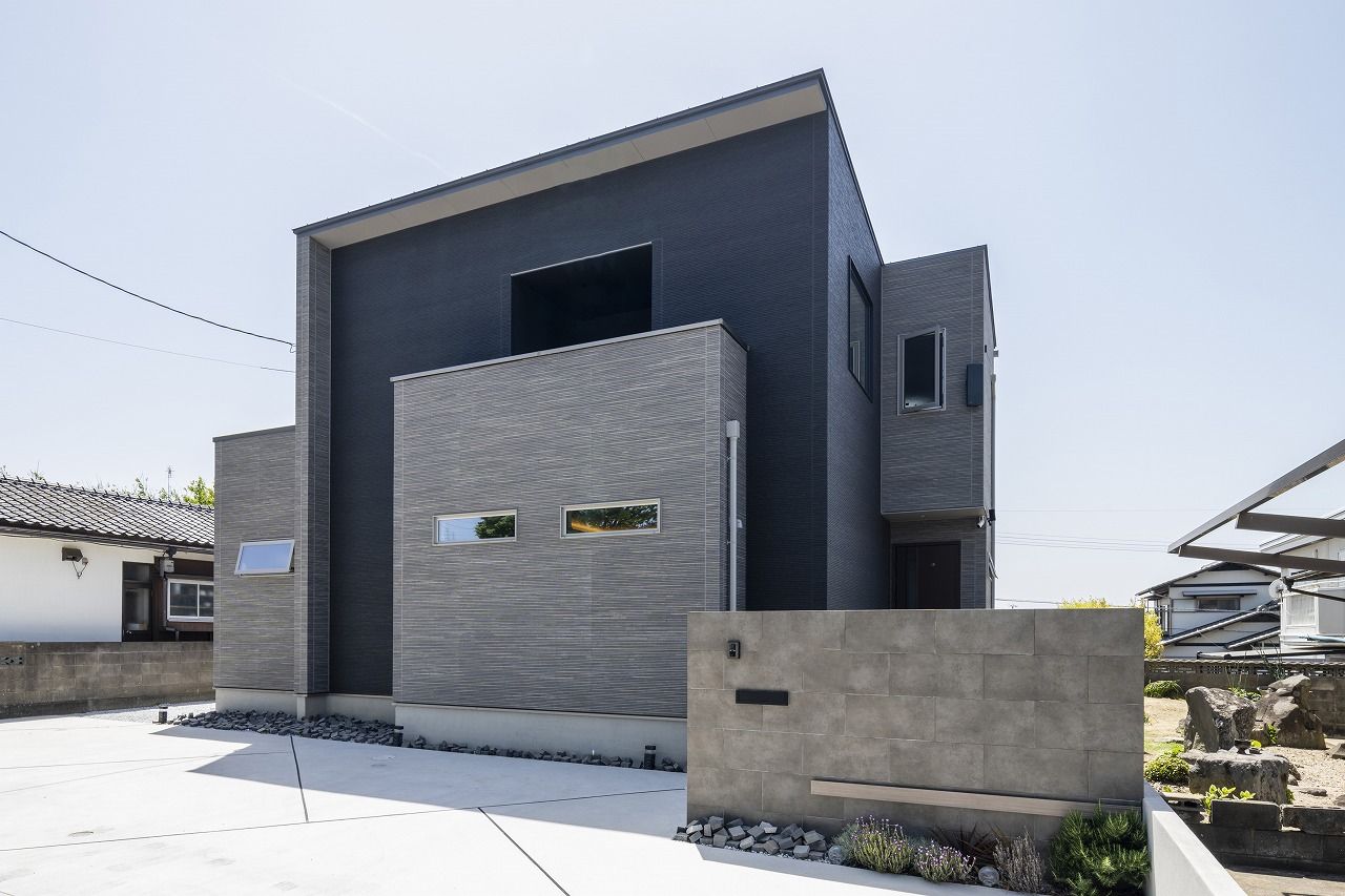 アーキテックプランニング 折上天井で開放感のある家の建築実例画像2