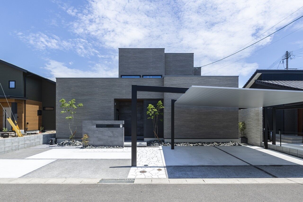 アーキテックプランニング 重厚感あるデザインと開放感が魅力、毎日が特別になる上質な暮らしの舞台の建築実例画像