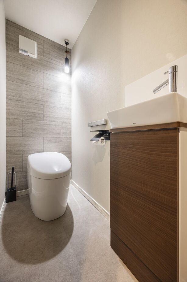 アーキテックプランニング グレートーンでまとめられた質感の美しさが際立つ住まいの建築実例画像10