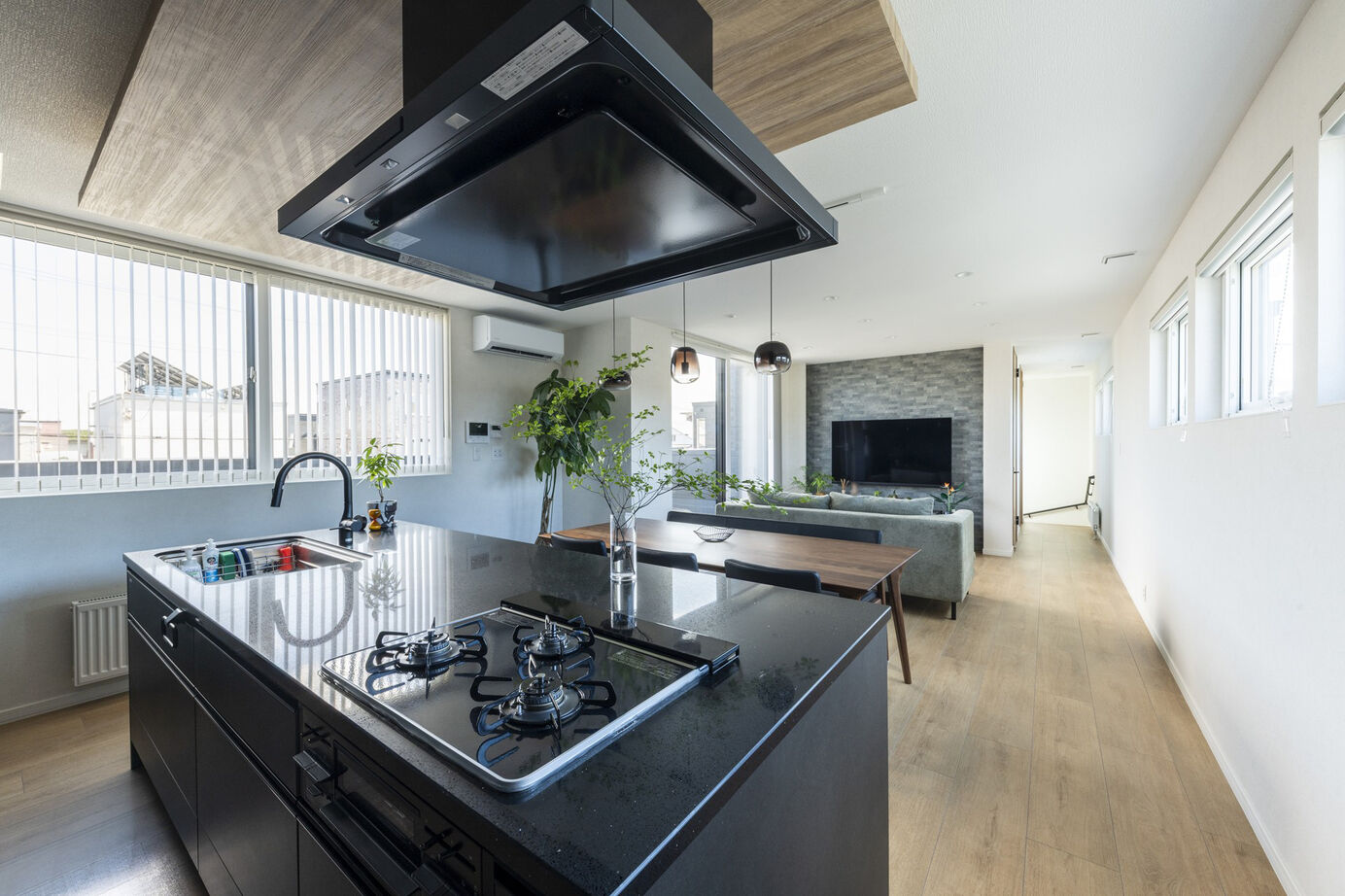 アーキテックプランニング 変わらない暮らしやすさの中で趣味を満喫する、日常と非日常を移ろうガレージハウスの建築実例画像4