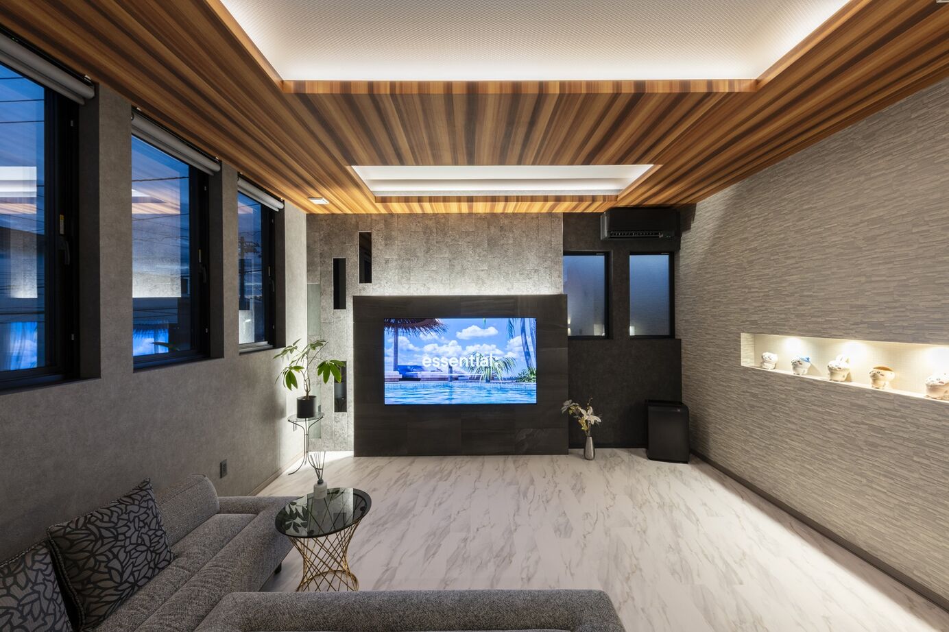 アーキテックプランニング 洗練された大人空間、ホテルライクな内装が美しいラグジュアリーなガレージハウスの建築実例画像2