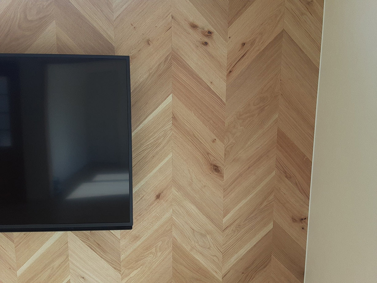 榎本建設 【2000万円台後半｜間取り図有】豪雪地帯のインナーガレージがあるナチュラルテイストの家の建築実例画像9