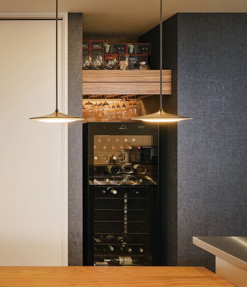 オネスティーハウス　石田屋 【ガレージハウス/間取図有】建築家と建てた電気を自給自足できる家の建築実例画像9