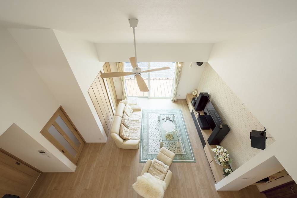 オネスティーハウス　石田屋 【平屋のような2階建/間取図有/太陽光蓄電池付】5月のカラッとした室温を年中キープ。朝起きた瞬間から快適な家の建築実例画像9