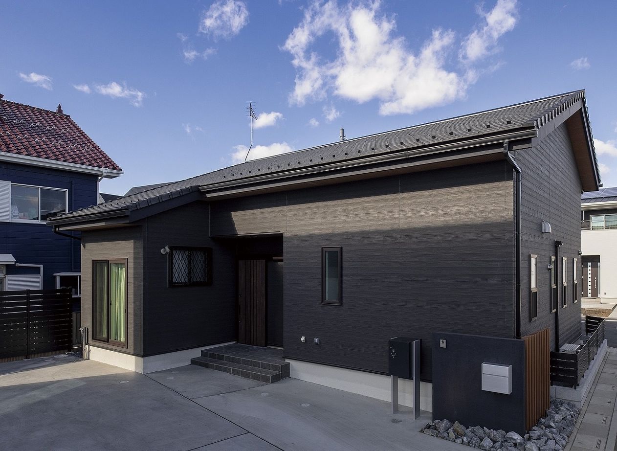 オネスティーハウス　石田屋 【平屋/ホテルライク/29坪】スタイリッシュ空間でスッキリと暮らす。ラクに動ける動線とホテルライクな平屋の建築実例画像2