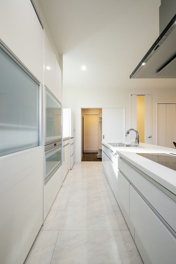 オネスティーハウス　石田屋 【平屋/ホテルライク/29坪】スタイリッシュ空間でスッキリと暮らす。ラクに動ける動線とホテルライクな平屋の建築実例画像4