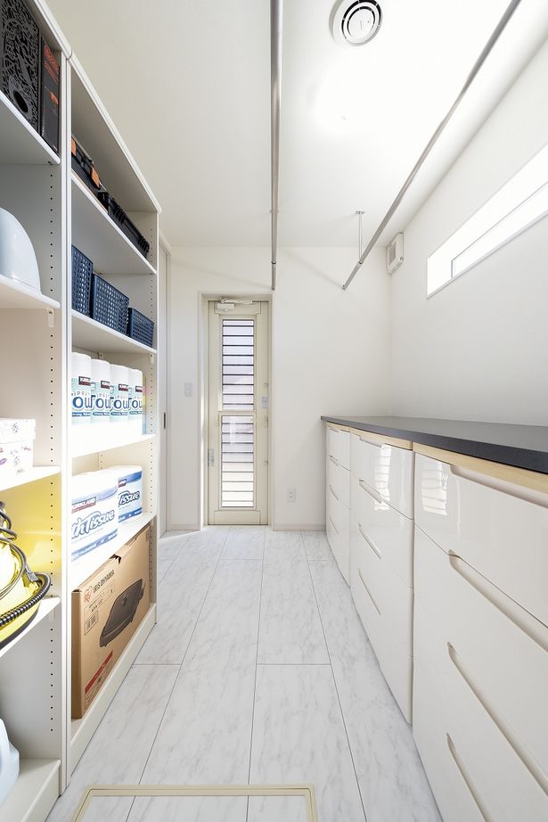 オネスティーハウス　石田屋 【平屋/太陽光蓄電池付/35坪】お気に入りのデザインで、理想の暮らし方を実現！外と繋がりのびのび暮らすの建築実例画像8