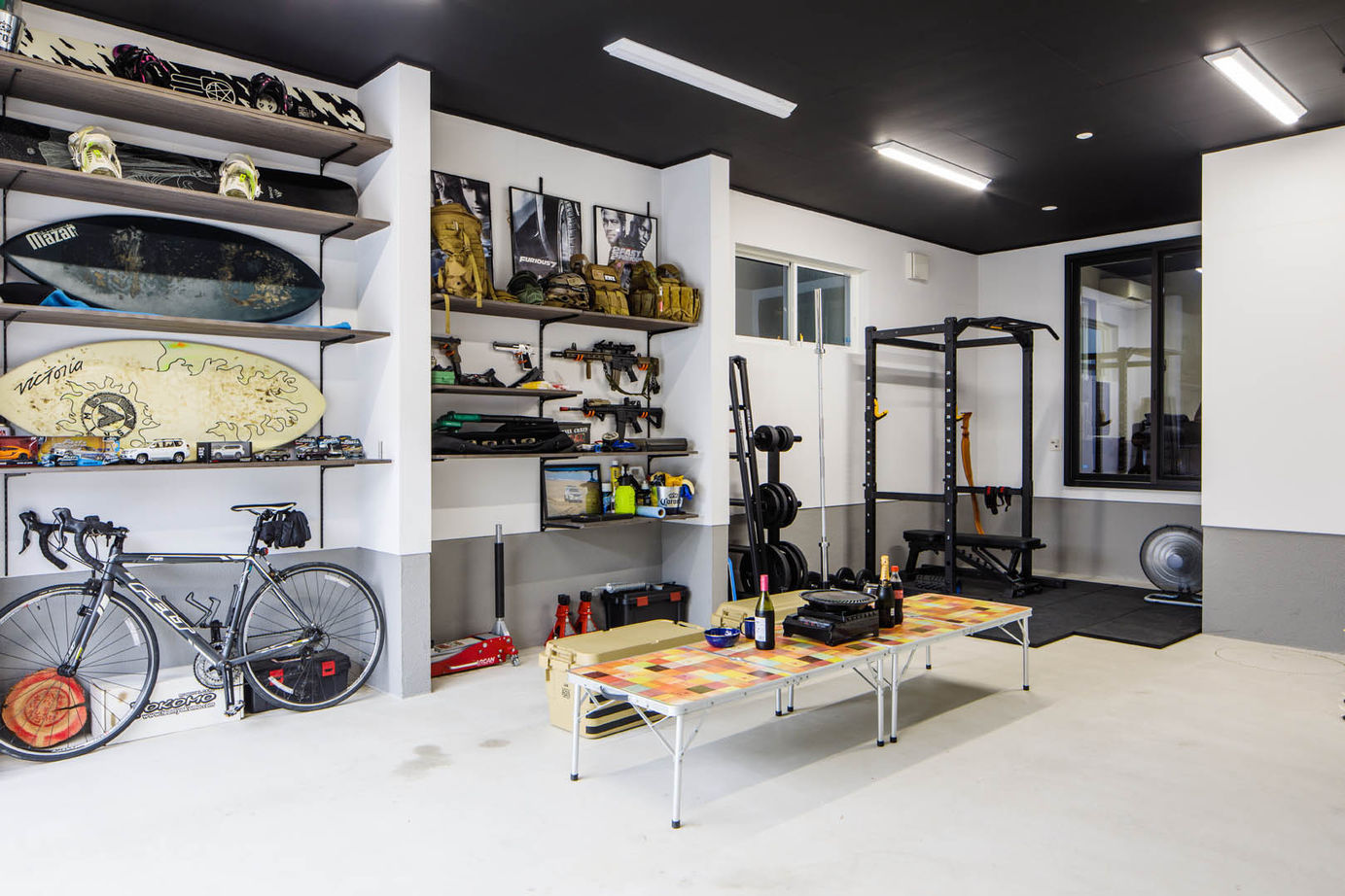 イシカワ 【2階建て/50.5坪/インナーガレージ/2階リビング】趣味を満喫！日当たりも眺望も大満足なガレージハウスの建築実例画像2