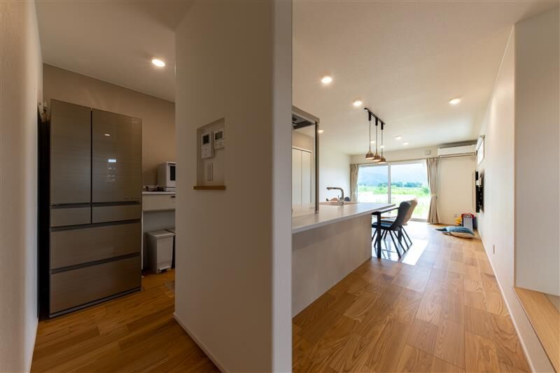 イシカワ 1階だけで暮らしが完結する大自然を望む家の建築実例画像6