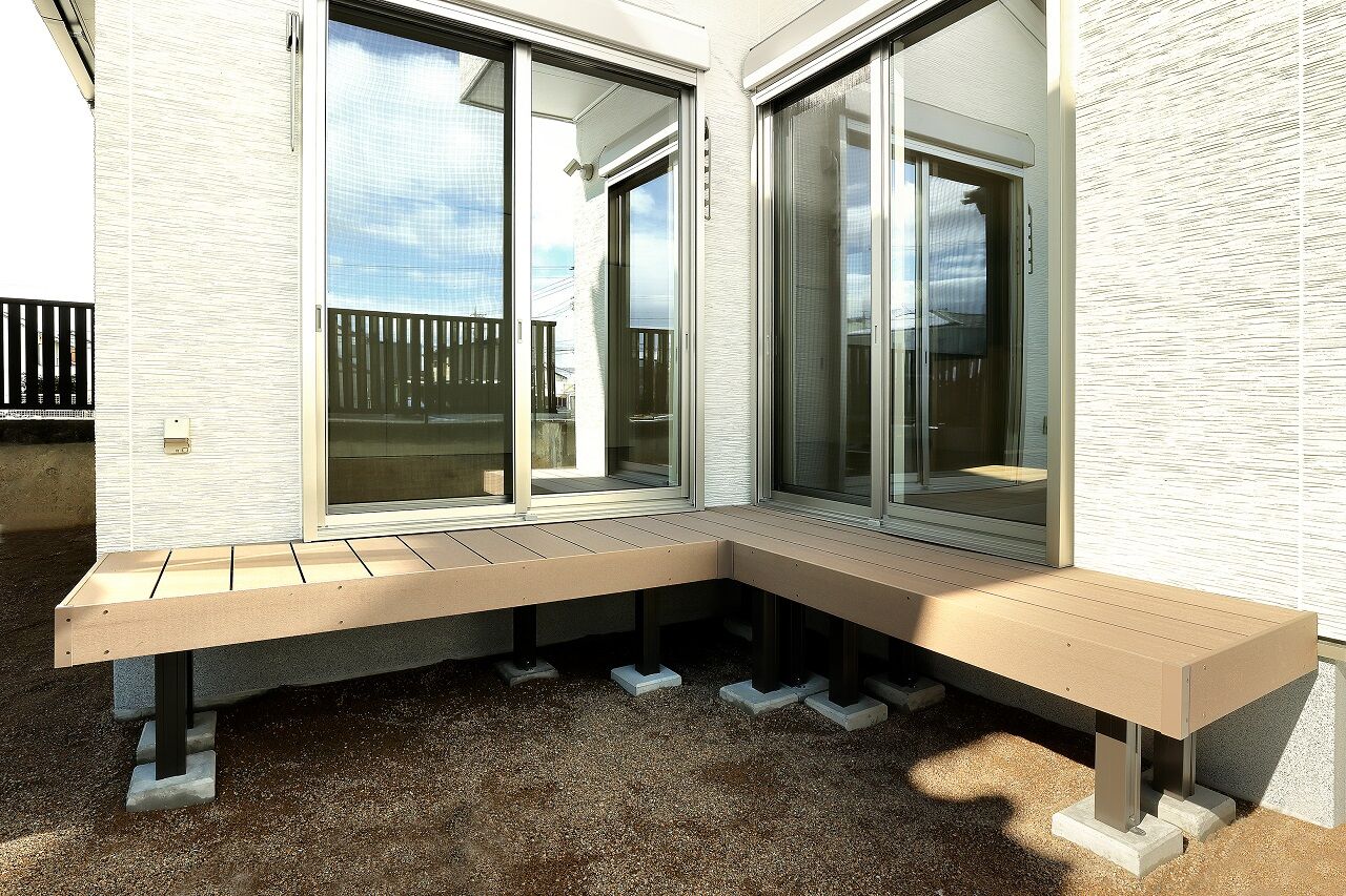 内藤建設 NAITO HOME 【3000万円台/4LDK】アイスブルーの玄関ドアが可愛い"cafe　like"な家の建築実例画像10