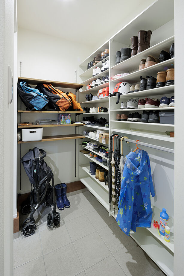 内藤建設 NAITO HOME 【平屋／収納充実／家事動線／間取図有】アウトドアリビングのある、子育てを楽しむ平屋の建築実例画像15