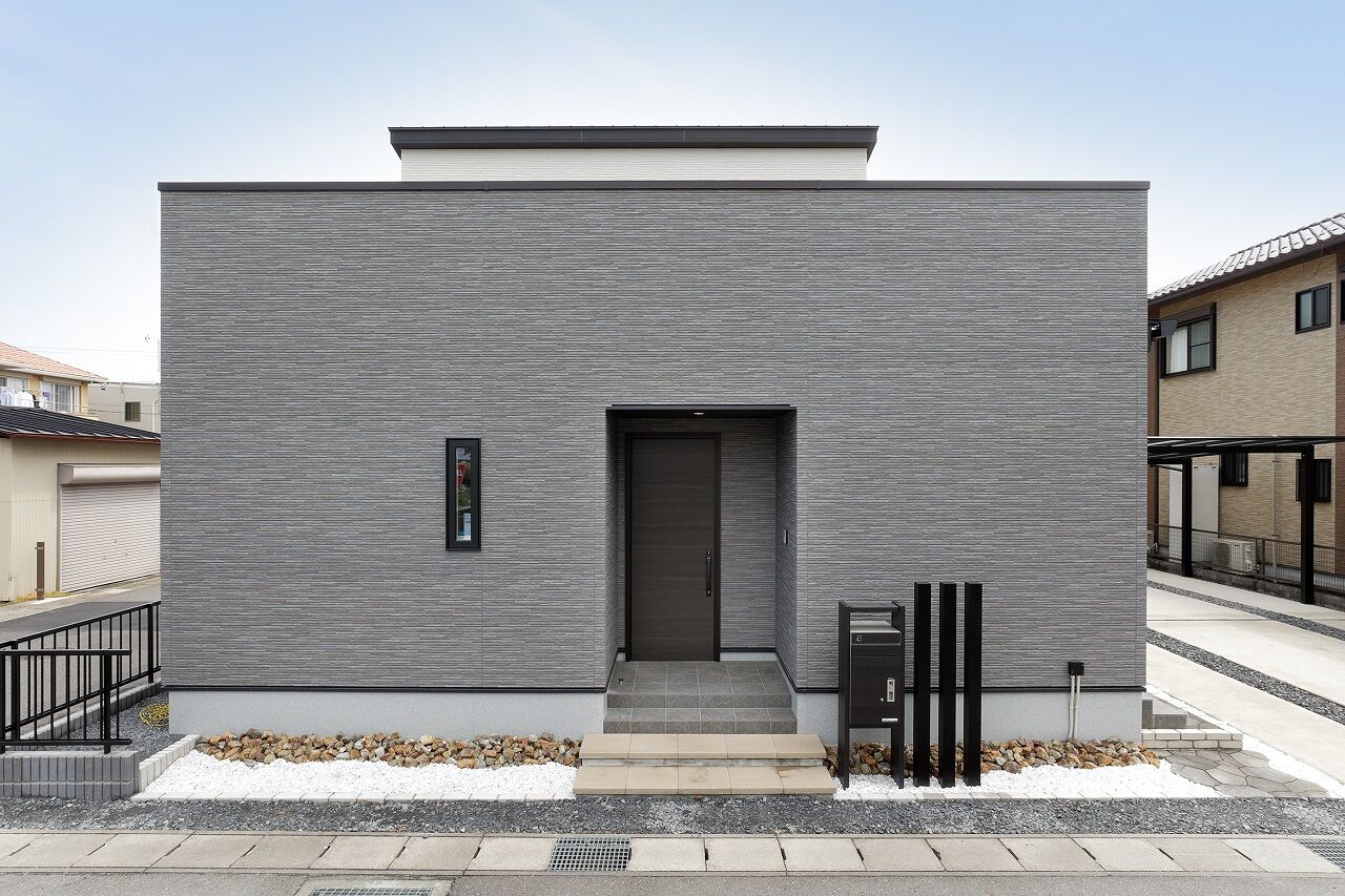 内藤建設 NAITO HOME 【2000万円台/3LDK】耐震性と機能性を追求した、住む人と環境に優しい住まいの建築実例画像2