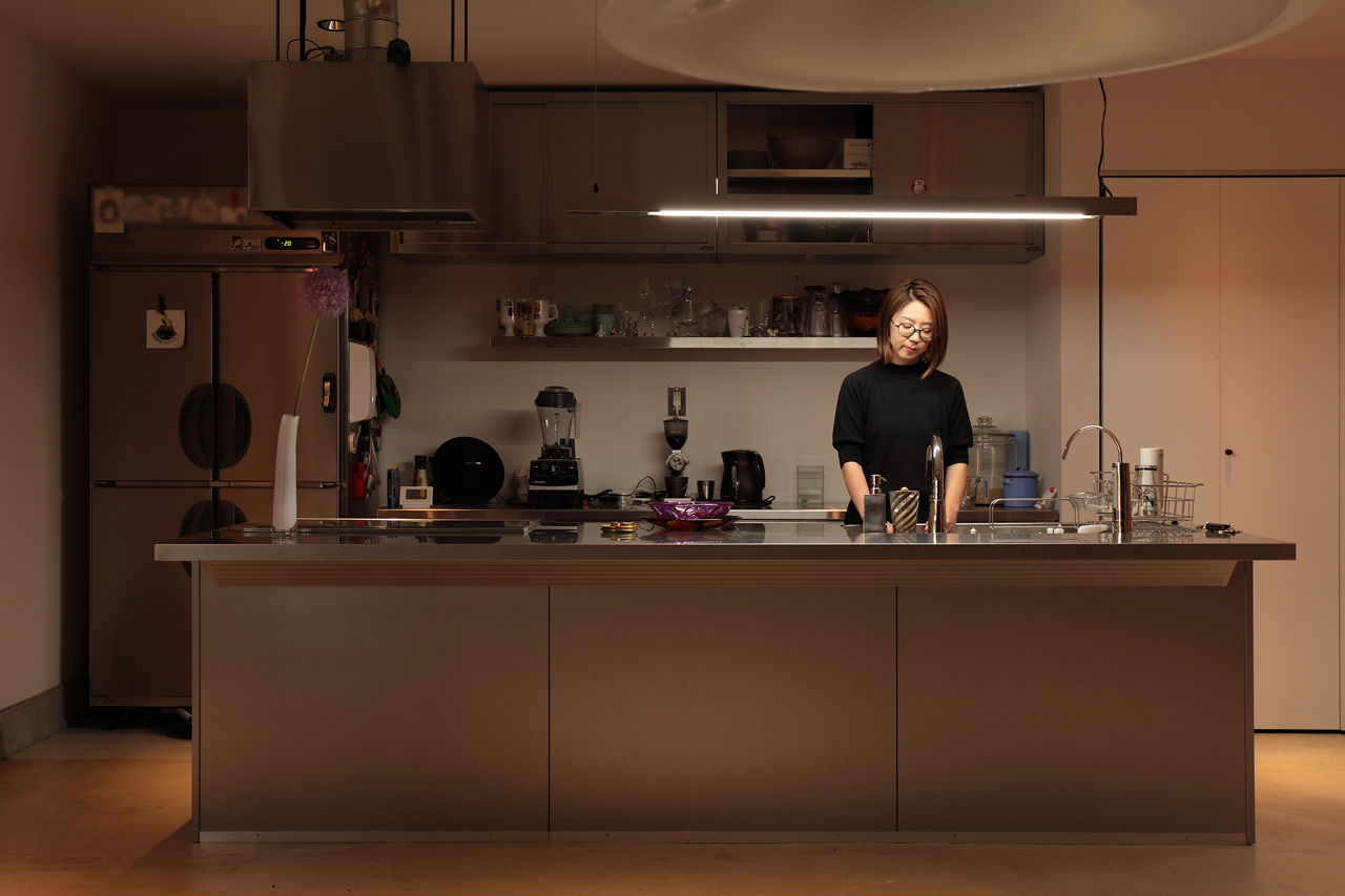 カタチハウス 【中庭・薪ストーブ・間取り有】レッドシダーの外壁で個性を演出した平屋の家の建築実例画像9