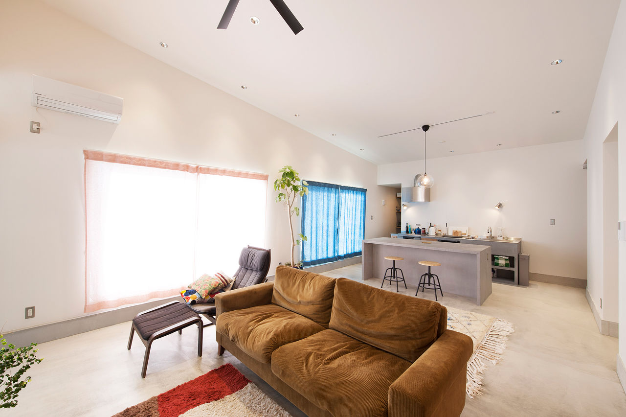 カタチハウス 【猫と暮らす・間取り有】造作でディテールまで美しさにこだわった平屋の家の建築実例画像3