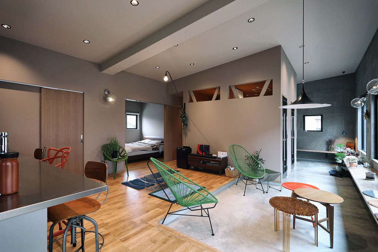 カタチハウス 【平屋・間取り有】アイランドキッチンが存在感を放つモダンデザインの家の建築実例画像3