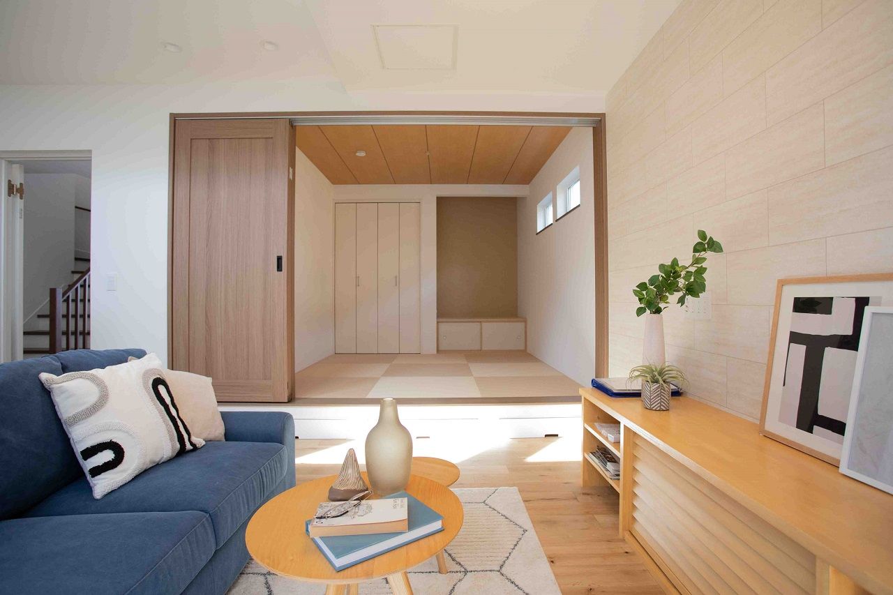 前昌建設 【奈良県｜2000万円台｜間取り有】性能のいい家を、理想の北欧テイストで。窓の形やデザインもこだわっての建築実例画像2