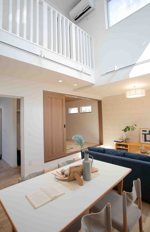 前昌建設 【奈良県｜2000万円台｜間取り有】性能のいい家を、理想の北欧テイストで。窓の形やデザインもこだわっての建築実例画像4