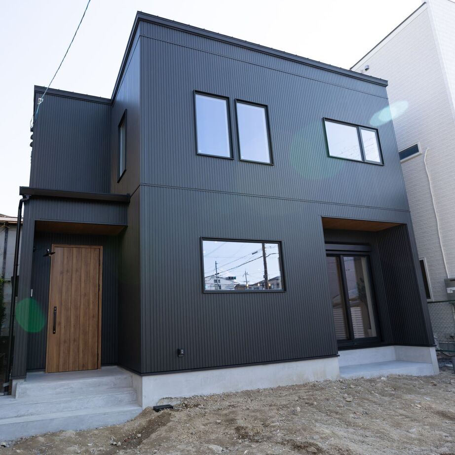 前昌建設 【大阪府｜2000万円台｜子育て】理想のデザイン、快適な暮らし。どちらも叶えた住まいの建築実例画像2