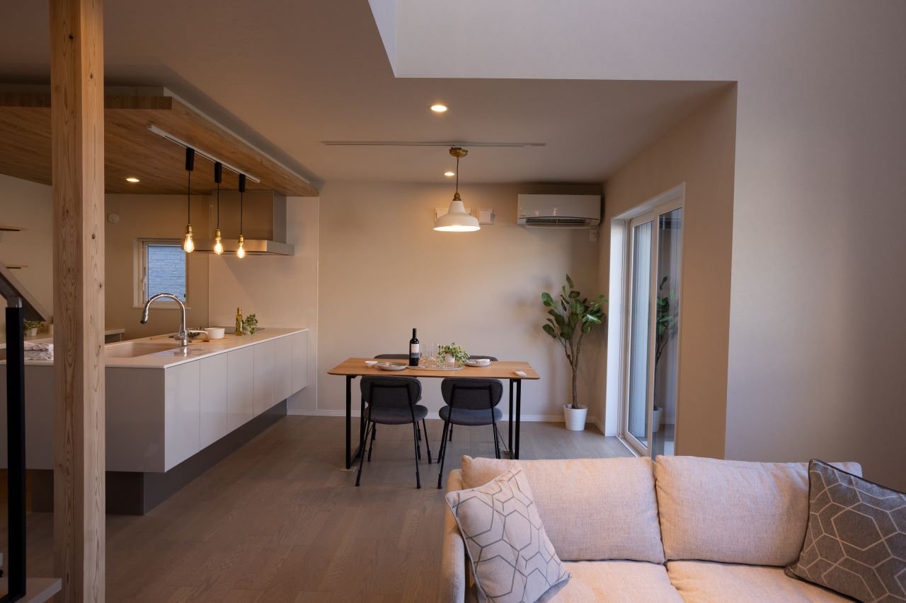 前昌建設 【大阪府｜2000万円台｜子育て】理想のデザイン、快適な暮らし。どちらも叶えた住まいの建築実例画像3