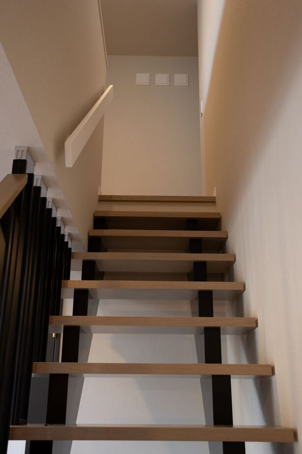 前昌建設 【大阪府｜2000万円台｜子育て】理想のデザイン、快適な暮らし。どちらも叶えた住まいの建築実例画像5