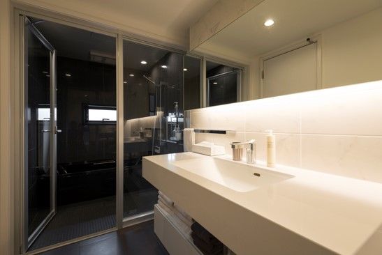 住友不動産ハウジング 【リビング階段／吹き抜け／縦長／約30坪】空間をより広く感じさせる工夫が散りばめられた明るい住まいの建築実例画像5