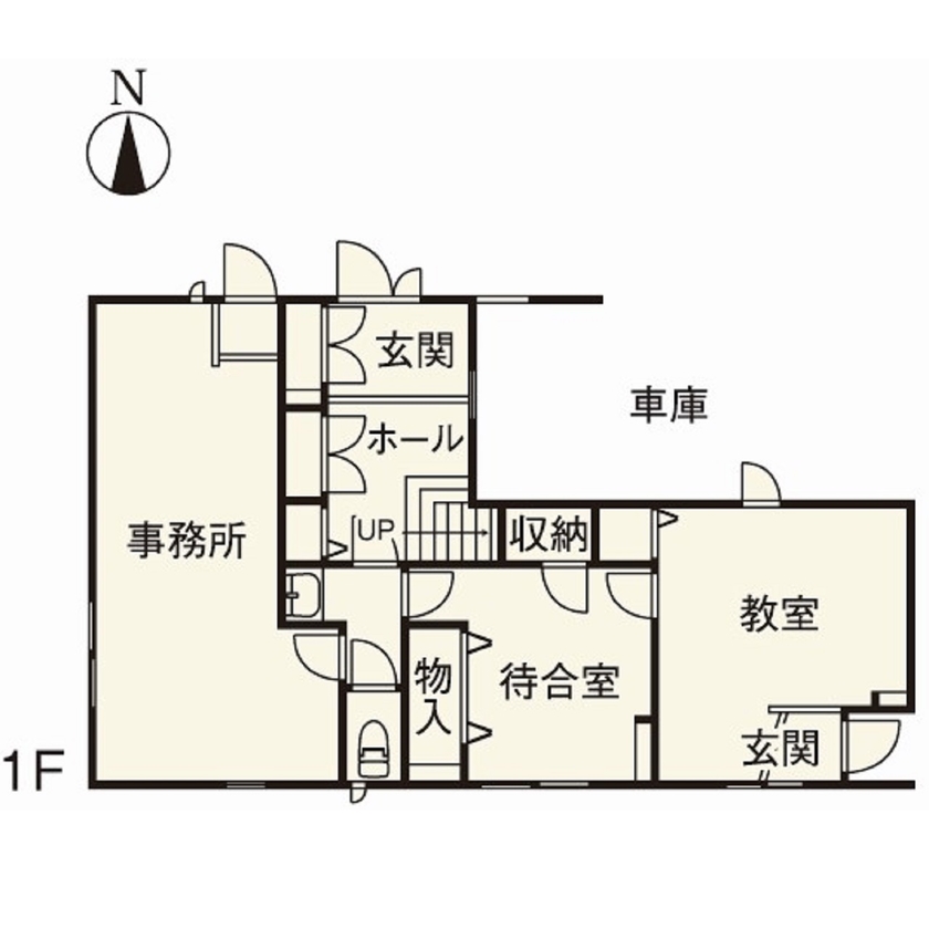 住友不動産ハウジング 【おしゃれ／約59坪】リビングに自然と家族が集う、間取りや素材など細部までこだわり抜いた家づくりの間取り図（3LDK＋事務所・教室）1階