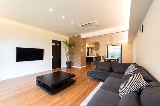 住友不動産ハウジング 【平屋／和モダン／約45坪】家事動線や収納の工夫が散りばめられた、暮らしやすくおしゃれな住まいの建築実例画像2