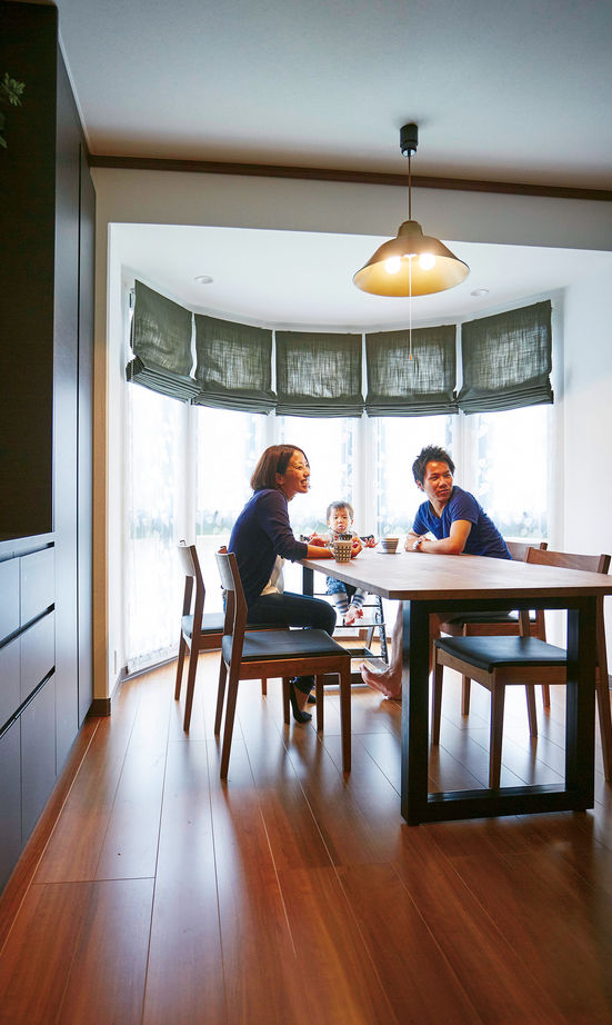 セキスイハイム 共働き家族が憩う、心地いい空間。回遊動線と計画収納で家事をラクにの建築実例画像2