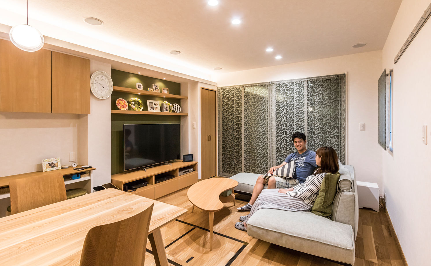 セキスイハイム 共働き夫婦のこだわりは動線と収納　30坪の敷地を最大限に活かした家の建築実例画像5