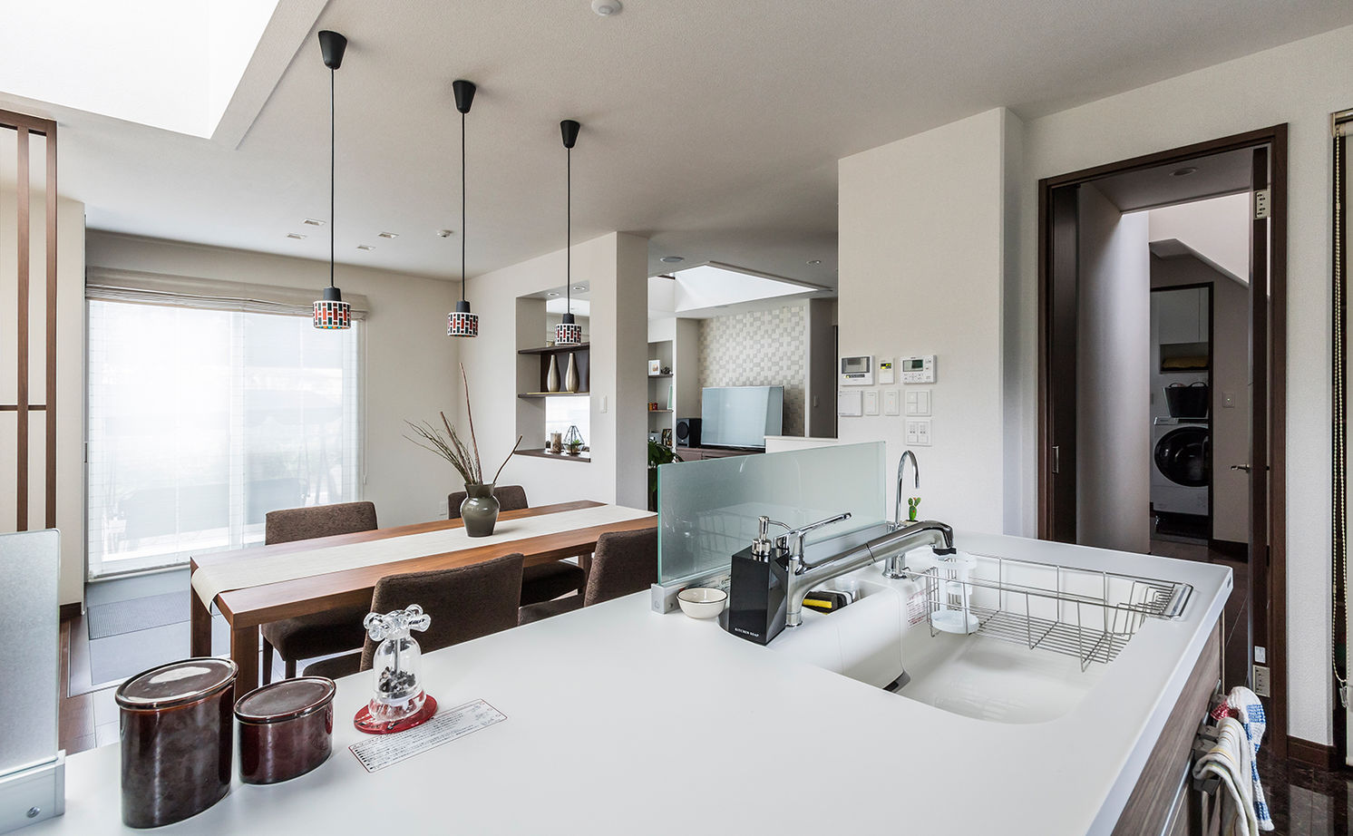 セキスイハイム 【40.2坪/夫婦/２つの吹き抜け】シックで若々しい、こだわりのインテリアが映える家の建築実例画像4