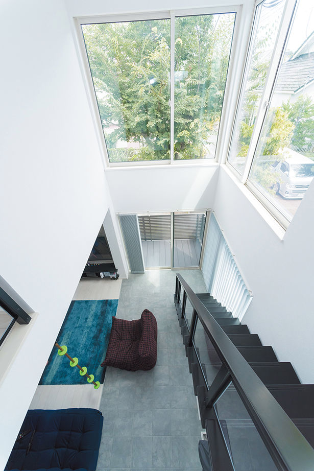 セキスイハイム 間仕切りをなくしたワンフロアに、溢れる光を採り込み開放感に包まれたイメージ通りの住まいをの建築実例画像4