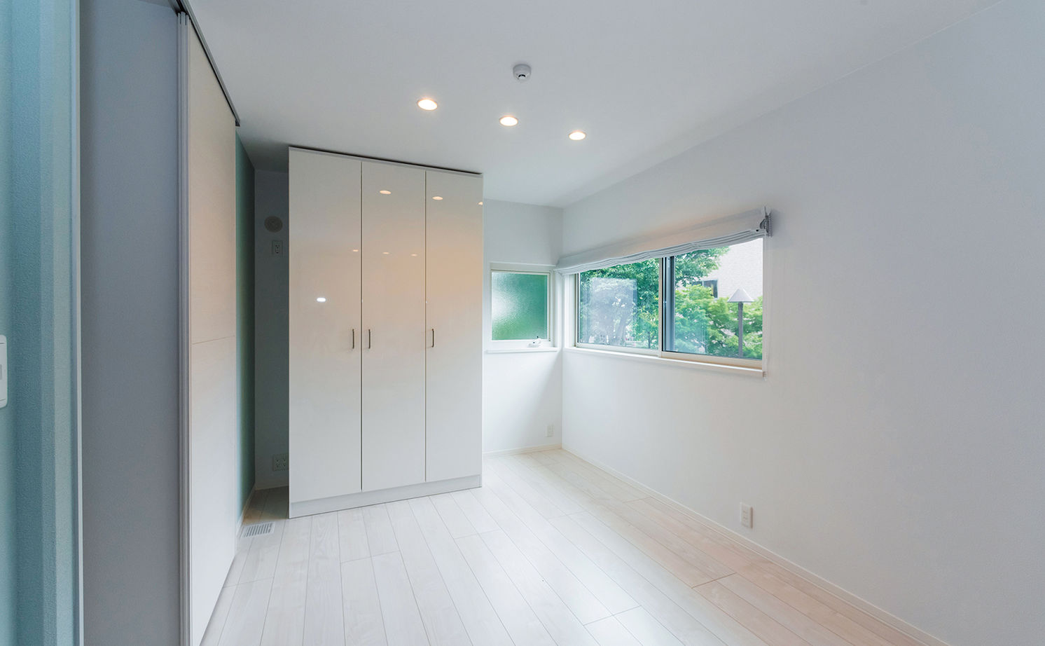 セキスイハイム 間仕切りをなくしたワンフロアに、溢れる光を採り込み開放感に包まれたイメージ通りの住まいをの建築実例画像11