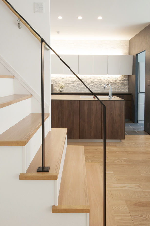 セキスイハイム ウチとソトがつながり、美しく広がる暮らしの空間。巧みな家事・子育て動線が共働き家族を支える家の建築実例画像4