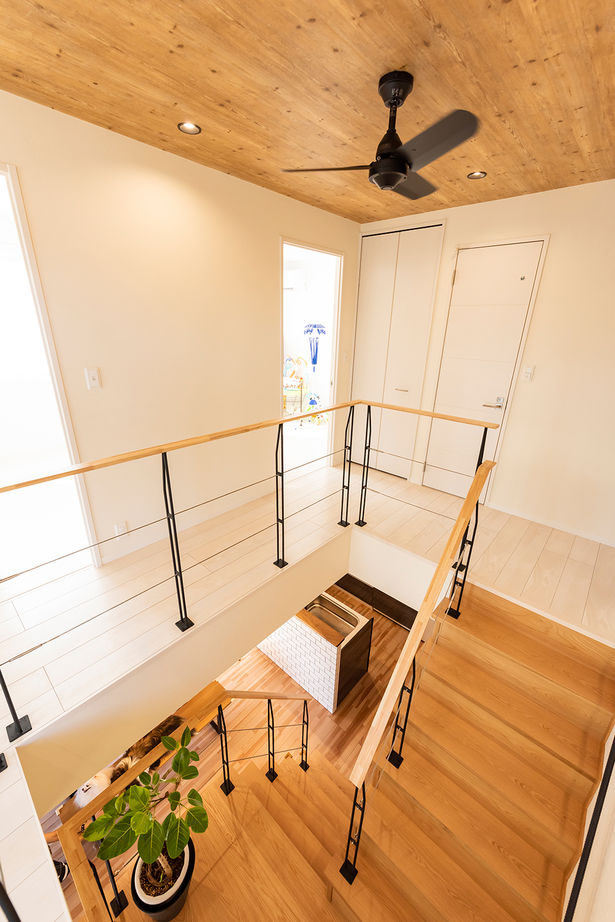 セキスイハイム 【39.4坪/夫婦＋子ども2人＋愛犬2匹】子育て、愛犬との暮らしを楽しめる、スタイリッシュな住まいの建築実例画像8