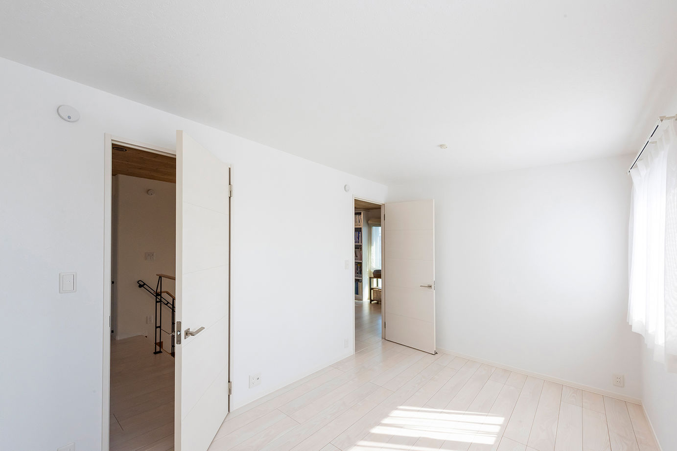 セキスイハイム 【39.4坪/夫婦＋子ども2人＋愛犬2匹】子育て、愛犬との暮らしを楽しめる、スタイリッシュな住まいの建築実例画像10