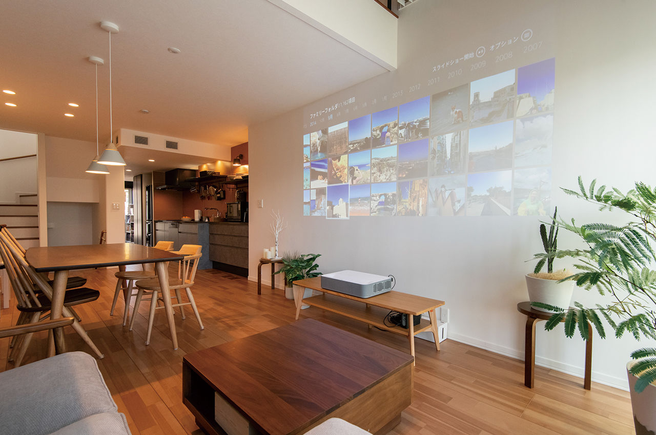 セキスイハイム 【45.9坪/夫婦】大きな窓から空と緑の眺めを楽しむ、フロアごとに趣の異なる都会の３階建て住宅の建築実例画像5