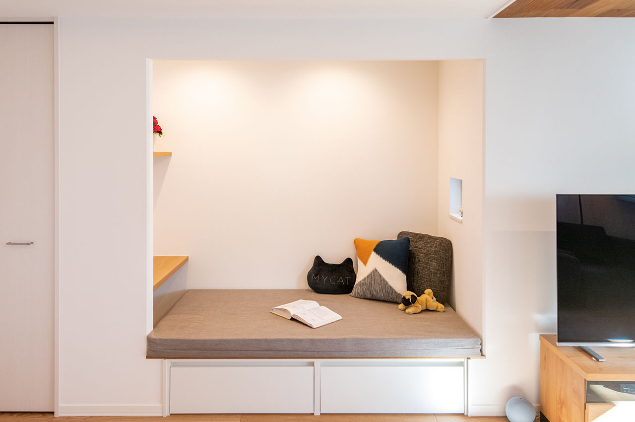 セキスイハイム 【３階建/夫婦】ぬくもりあるくつろぎ空間と快適な広々ワークスペースを兼ね備えた都市型の住まいの建築実例画像3